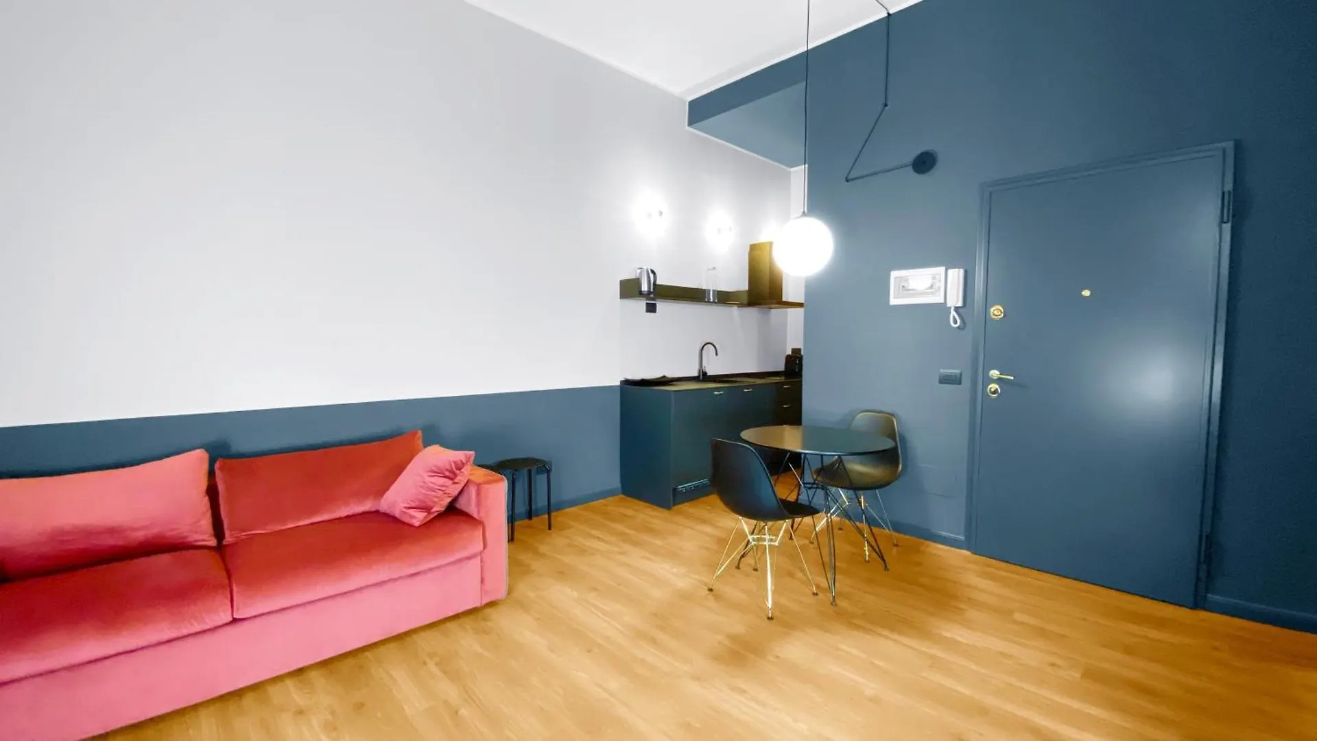 Bnb Capital Milano Central Station - Red